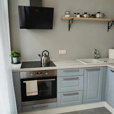 Bri170 Apartment *